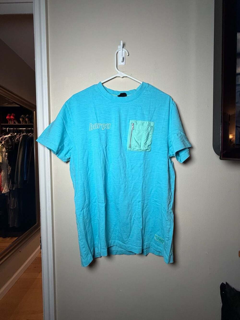Nike FC Barcelona Pocket T-Shirt Size M Blue